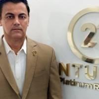 Luis Enrique Alvidrez Durstewitz