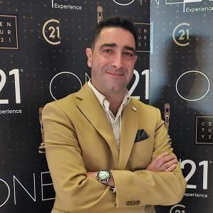 DANIEL LARRUBIA MARCHAL