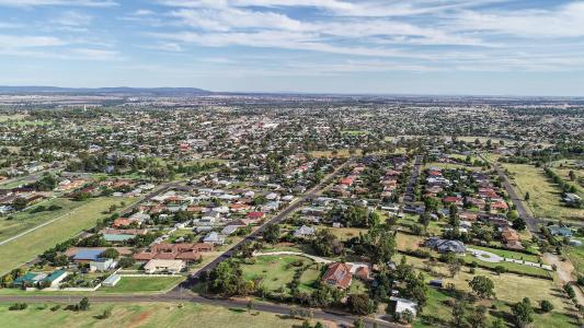 CENTURY 21 Central West