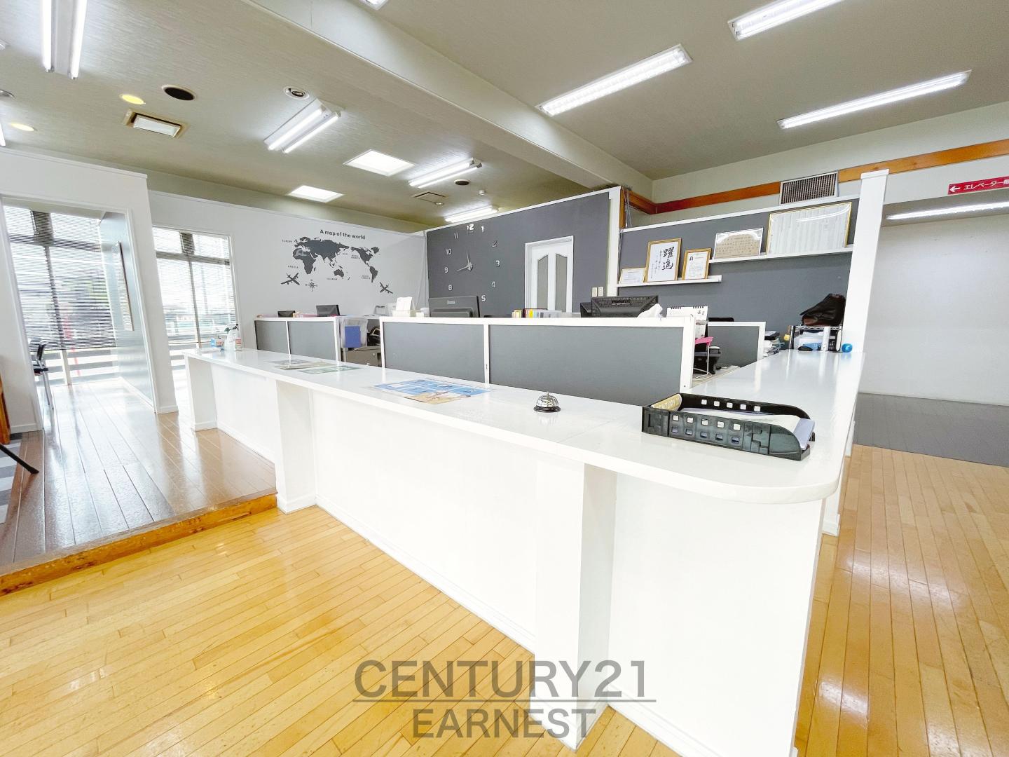 CENTURY 21 アーネスト東金店