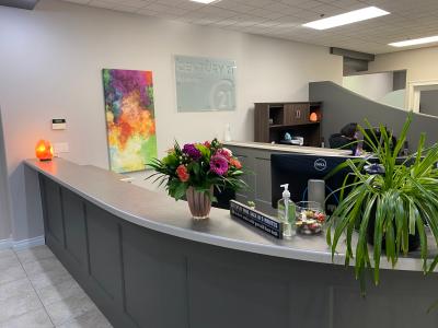 CENTURY 21 Advantage