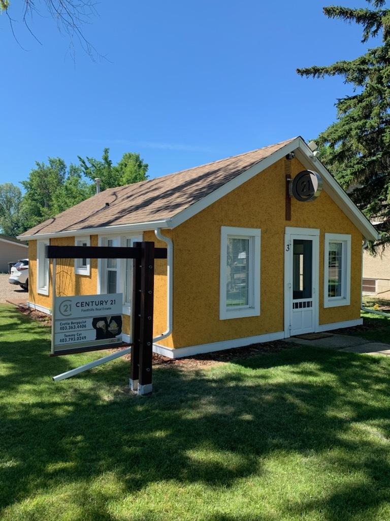 CENTURY 21 Foothills Real Estate