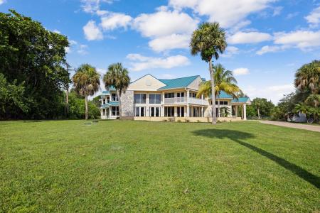 3343 S Indian River Drive, Fort Pierce, Florida 34982