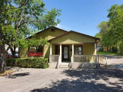 240 Hampton Road, DeSoto, Texas 75115, États-Unis