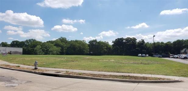 826 Luke Street, Irving, Texas 75061, États-Unis