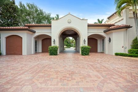 11736 Valeros Court, Old Palm Golf Club, Palm Beach Gardens, Florida 33418
