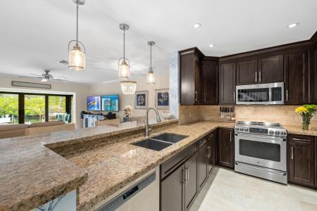 2320 Treasure Isle Drive A73, Mariners Cove, Palm Beach Gardens, 佛罗里达州 33410, 美国