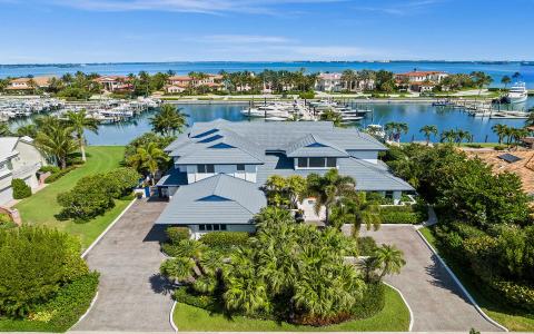 6819 SE South Marina Way, Stuart, Флорида 34996, Соединенные Штаты