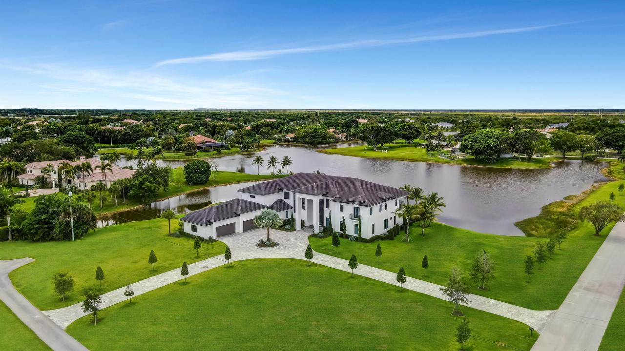 10540 El Paraiso Place, TIERRA DEL REY, Delray Beach, Florida 33446