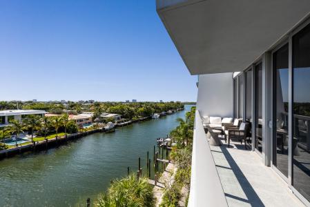 9940 W Bay Harbor Drive 5c-S, Kai, Bay Harbor Islands, Florida 33154, HOA KỲ