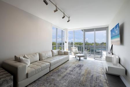 9940 W Bay Harbor Drive 5c-S, Kai, Bay Harbor Islands, Floryda 33154, USA