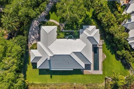 107 River Oak Drive, Vero Beach, Florida 32963, USA
