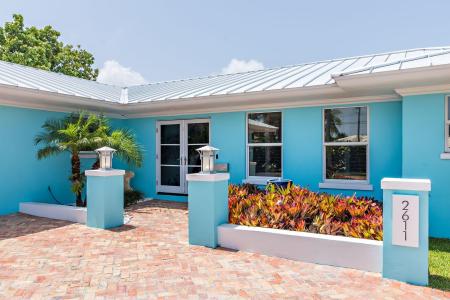 2611 Duquesne Lane, Lake Worth Beach, Florida 33460