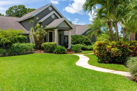 109 Tanbark Trail, PADDOCK PARK ONE, Wellington, Florida 33414