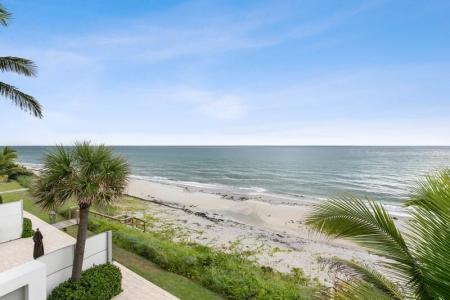 4215 S Ocean Boulevard 5, Ocean Place Villas, Highland Beach, Florida 33487