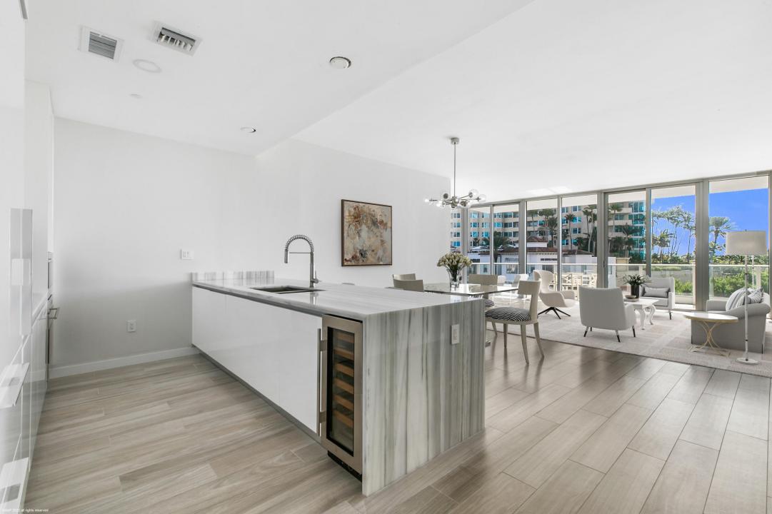 801 S Pointe Drive 306, Marea Condo, Miami Beach, Florida 33139, HOA KỲ