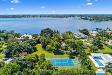 11 Dewitt Place, Anchorage Point, Tequesta, フロリダ 33469, アメリカ合衆国