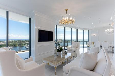 1100 S Flagler Drive 1702, West Palm Beach, Florida 33401