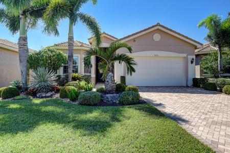 8226 Mount Thor Lane, Valencia Cove, Boynton Beach, Florida 33473, Estados Unidos