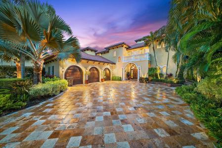 12864 S Shore Drive, Palm Beach Gardens, Florida 33410