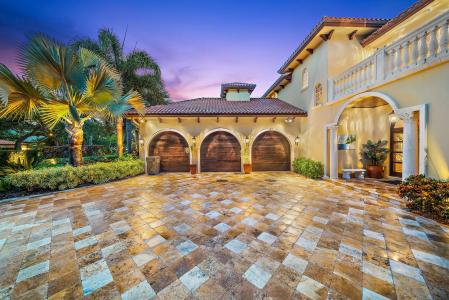 12864 S Shore Drive, Palm Beach Gardens, Florida 33410