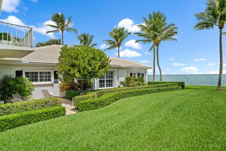 550 S Ocean Boulevard 101d + 102d, LA COQUILLE CLUB VILLAS CLUSTER II, Manalapan, Florida 33462