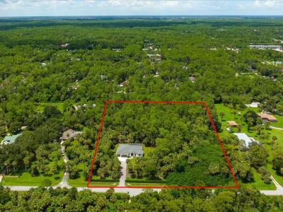 4285 13th Avenue SW, Golden Gate Estates, Naples, Flórida 34116, Estados Unidos