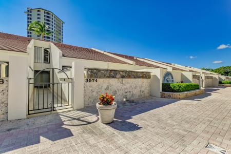3974 N Ocean Drive 4, Singer Island, Florida 33404, USA