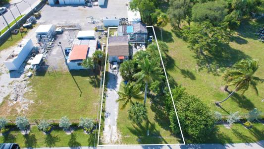 49 E 15th Street, Riviera Beach, Florida 33404