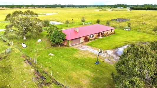 12261 NE 120th Street, Okeechobee, Floride 34972, États-Unis