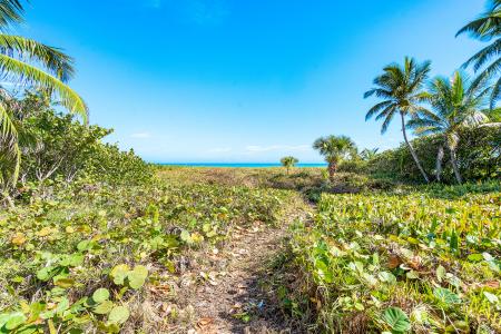 3060 S Ocean Boulevard, Manalapan, Florida 33462