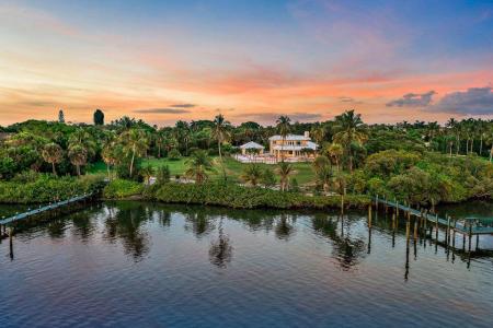 510 & 512 S Beach Road, Hobe Sound, Florida 33455, USA