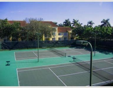 120 Yacht Club Way 304, YACHT CLUB, Hypoluxo, Florida 33462