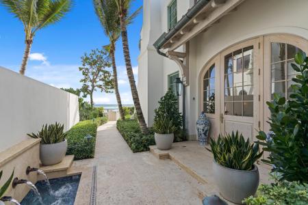 466 S Ocean Boulevard, Palm Beach, Florida 33480