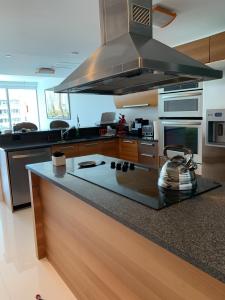 2950 NE 188th Street 432, Aventura, Florida 33180, Estados Unidos