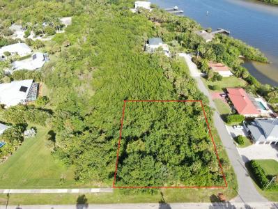4200 SE Peterson Lane, Stuart, Florida 34997