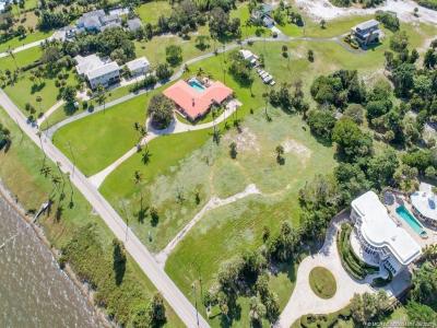 2829 S Indian River Drive, Fort Pierce, Florida 34982