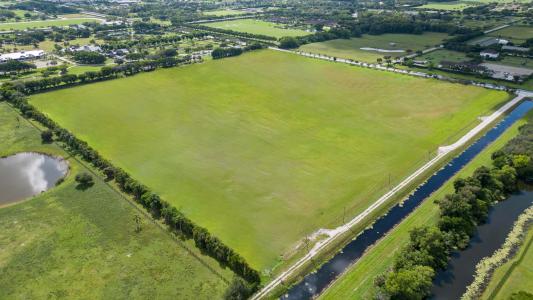 13951 50th Street S, Wellington, Florida 33414