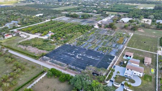 155xx SW 260th ST, Unincorporated Dade County, FL 33032