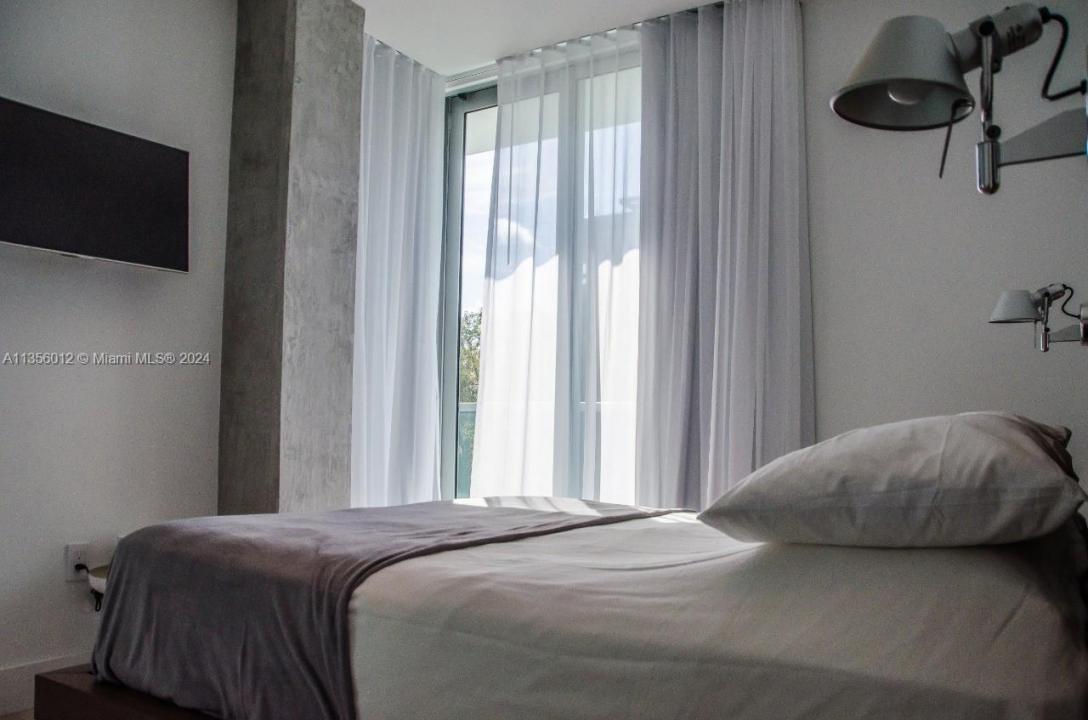 1215 West Ave 306, Miami Beach, FL 33139