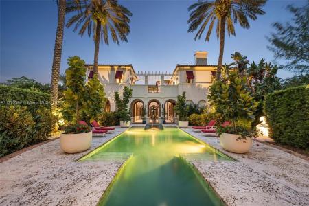 9401 Journeys End Rd, Coral Gables, FL 33156