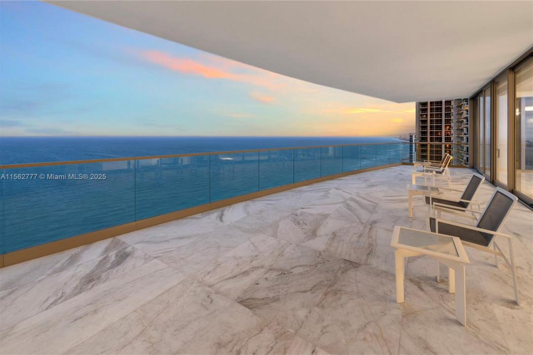 17901 Collins Ave TS3405/07, Sunny Isles Beach, FL 33160