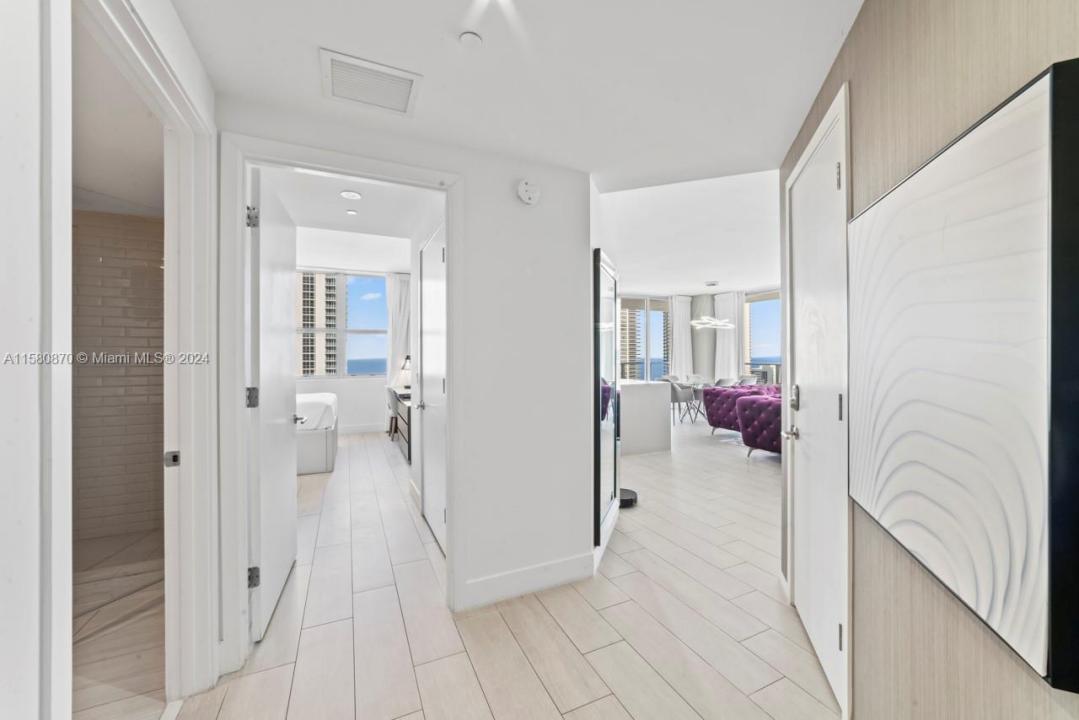 4010 S Ocean Dr R2409, Hollywood, FL 33019