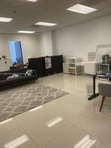 20200 W DIXIE HWY 809, Aventura, Florida 33180, USA