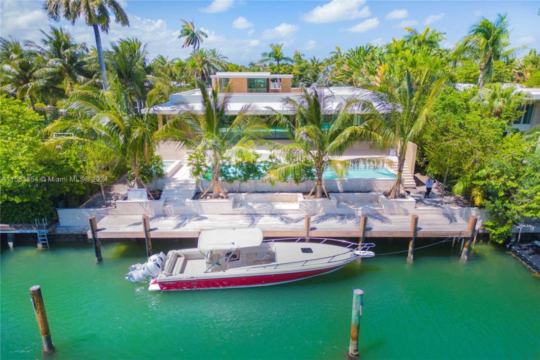 1510 W 23rd St, Miami Beach, 佛罗里达州 33140, 美国