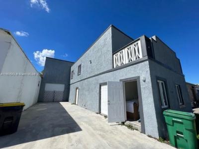 320 SW 4th Ct, Dania Beach, Florida 33004, USA