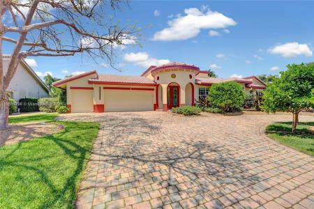 4892 Pineview Cir, Delray Beach, Florida 33445, USA