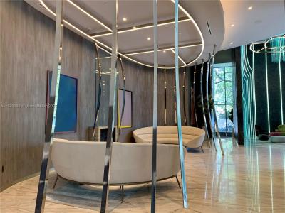 1000 Brickell Plz 1805, Miami, Florida 33131, USA