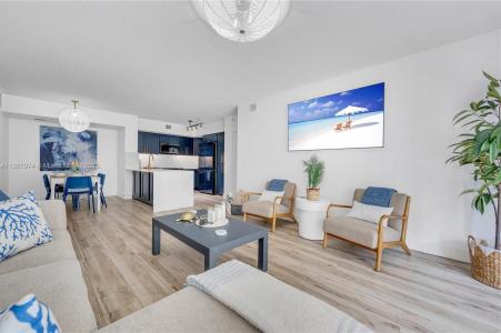 2080 S Ocean Dr 203, Hallandale Beach, Florida 33009, USA