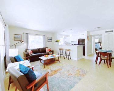 2131 NE 41st St 1, Lighthouse Point, Florida 33064, USA